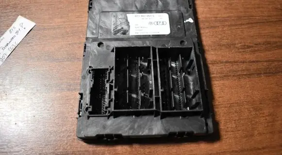 Porsche Panamera (971) Trunk lid opening control unit 971907063C55