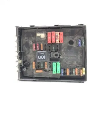 Skoda Octavia Mk2 (1Z) Fuse module 1K0937125A