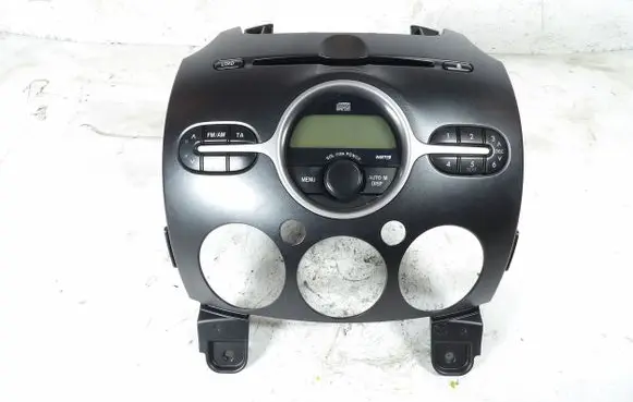 Mazda 2 Radio/CD/DVD/GPS head unit DL4066AR0