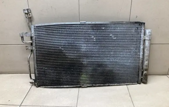 A/C cooling radiator (condenser)