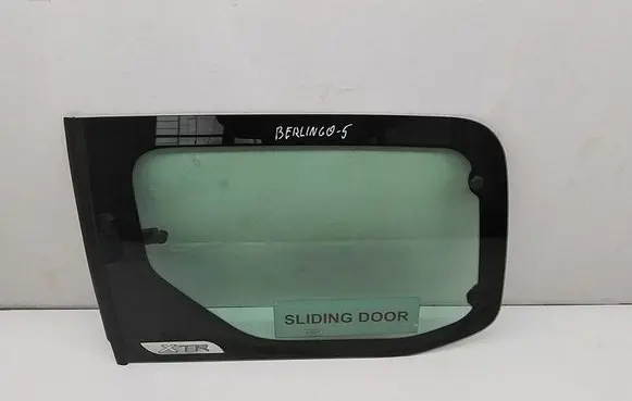 Citroen Berlingo Front door window glass four-door 9202L6