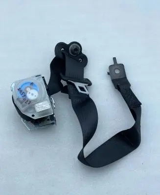 Jeep Grand Cherokee Rear seatbelt 2455427