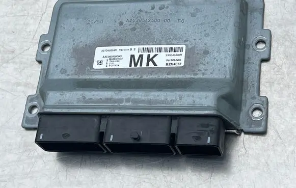 Renault Zoe Engine control unit/module 237D40400R 237D40399R 812073058