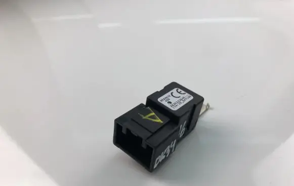 Renault Captur Other relay 283633384R