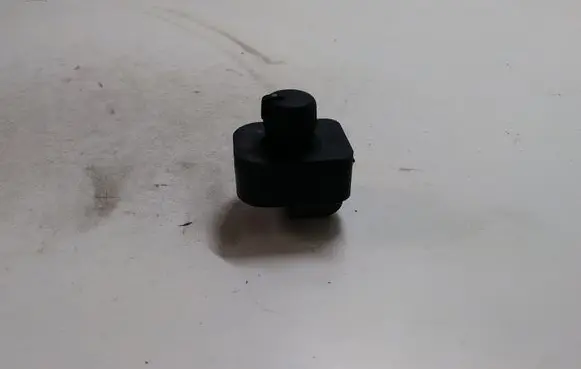 Wing mirror switch