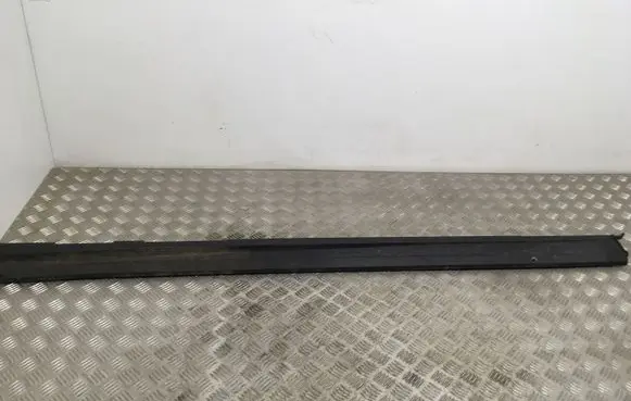 Toyota RAV 4 (XA50) Side skirt front trim 7586042030