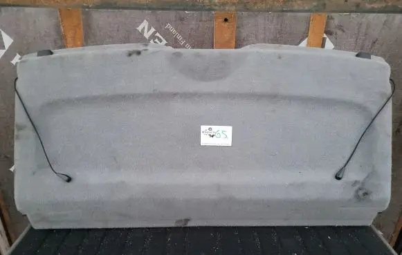 Parcel shelf