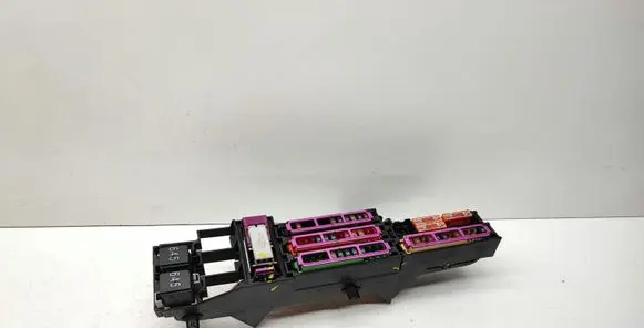 Audi A6 S6 C7 4G Fuse module 4H0951253A