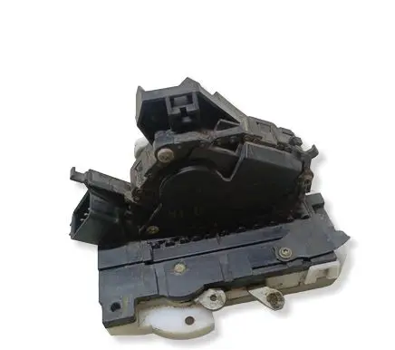 Ford Mondeo Mk III Front door lock 2S4AA21813FB 582242A 1E0251