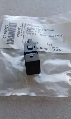 Nissan Micra K14 Hazard light switch 252904BA0A