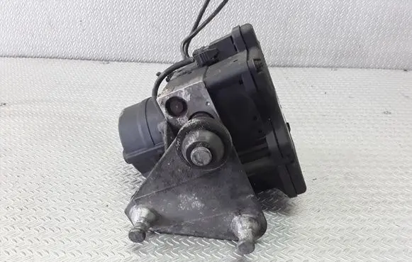 Mercedes-Benz C W202 ABS Pump 0024319212