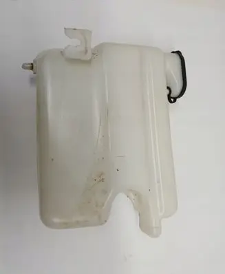 Renault Twingo I Windshield washer fluid reservoir/tank 7701669817