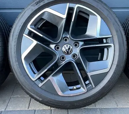 Volkswagen PASSAT B9 R18 alloy rim 3J0601025P