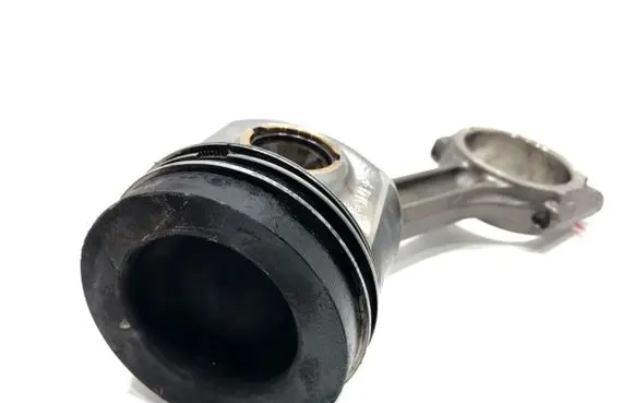 Audi A4 S4 B9 8W Piston with connecting rod DETA