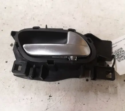 Peugeot 508 Front door interior handle 9660525380