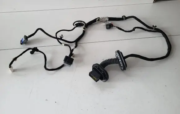 Opel Crossland X Rear door wiring loom 39133859