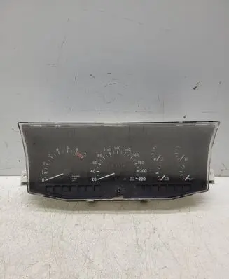 Opel Frontera A Speedometer (instrument cluster) 81117707