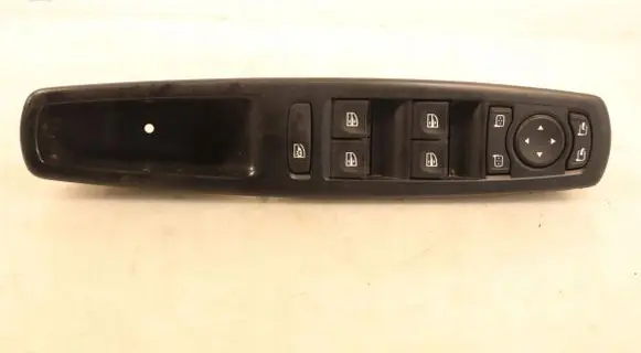 Renault Megane III Electric window control switch 809610017R
