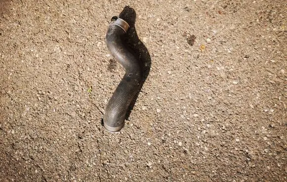 Mercedes-Benz E W212 Intercooler hose/pipe A2045286532