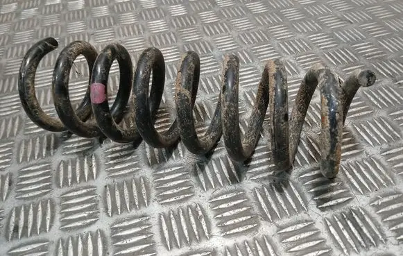 Mercedes-Benz C W204 Rear coil spring