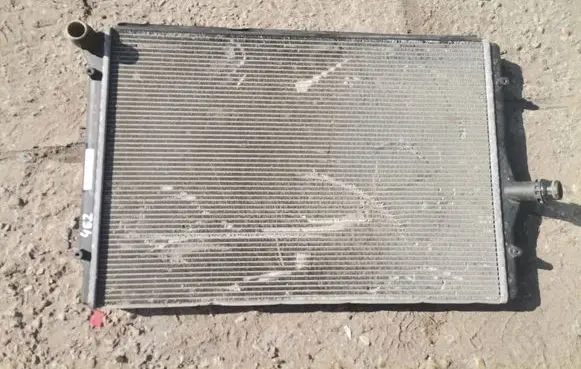 Skoda Octavia Mk2 (1Z) Coolant radiator 1K0121251BK