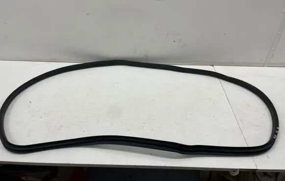 Mercedes-Benz B W246 W242 Rear door rubber seal (on body) 