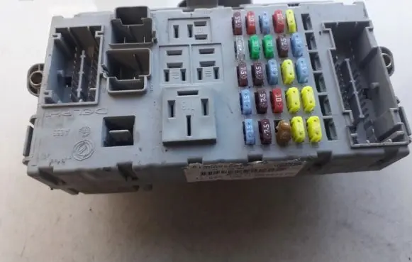 Lancia Musa Fuse box set 51774582 A653