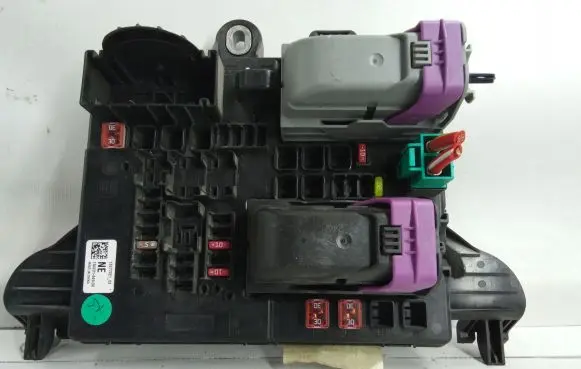 Opel Insignia A Fuse box set 13227321