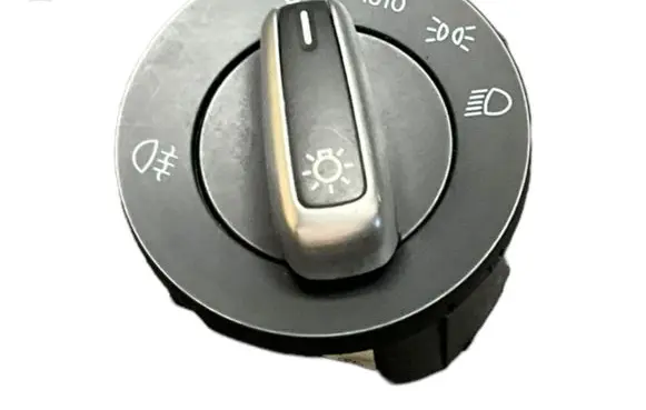 Volkswagen PASSAT B7 Light switch 3C8941431