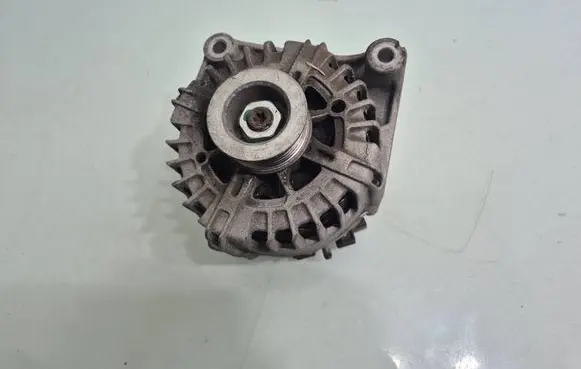 BMW X1 E84 Generator/alternator 