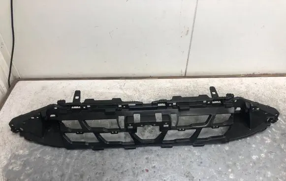 Audi A3 8Y Front bumper upper radiator grill 8Y0853949E