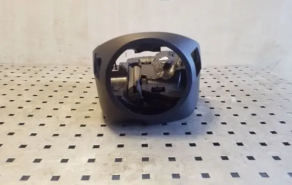 Steering wheel column trim