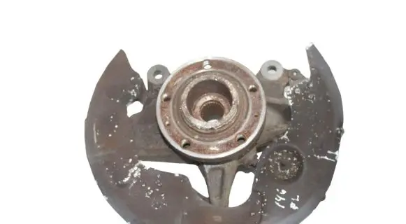 Peugeot 308 Front wheel hub