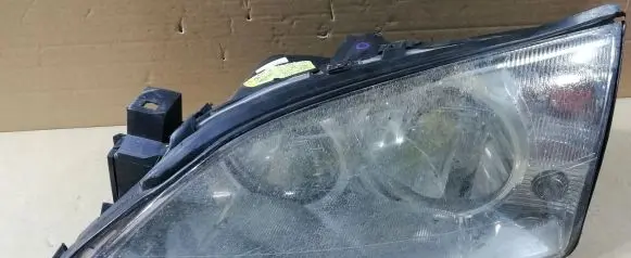 Ford Mondeo Mk III Headlight/headlamp
