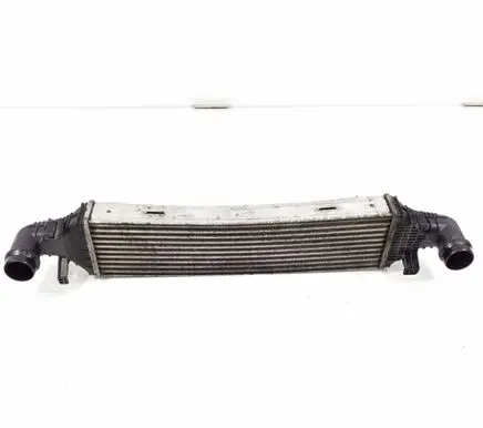 Mercedes-Benz C W204 Intercooler radiator A2045000200