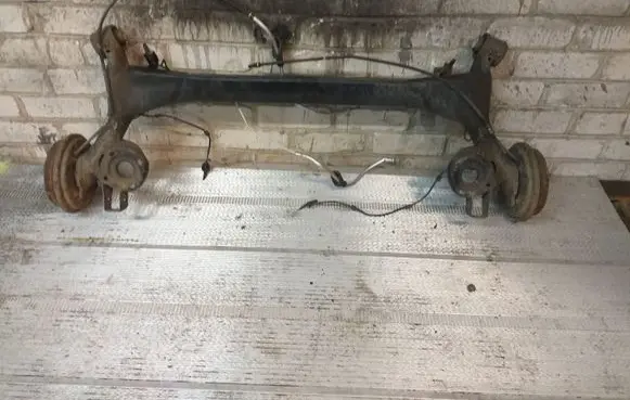 Volkswagen Fox Rear axle beam 