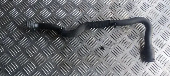 Mercedes-Benz B W245 Engine coolant pipe/hose