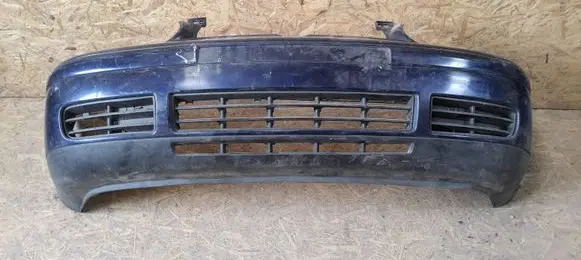 Volkswagen Golf IV Front bumper