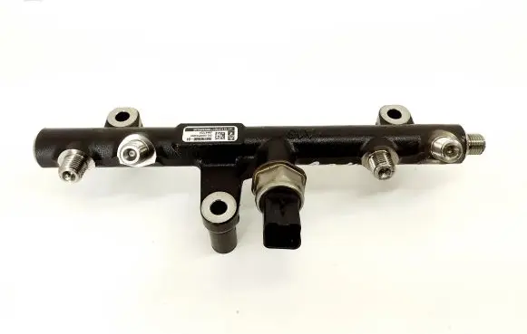 Ford Kuga II Fuel main line pipe 9681909680