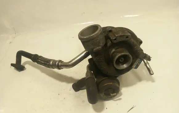 Audi A4 S4 B5 8D Turbo 058145703E K0300597592