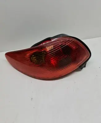Peugeot 206 Rear/tail lights 2531G