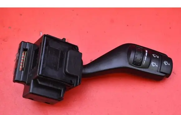 Ford Kuga I Headlight wiper switch 17D940