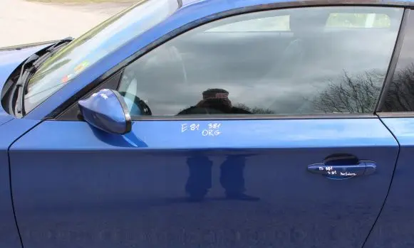 BMW 1 E82 E88 Front door