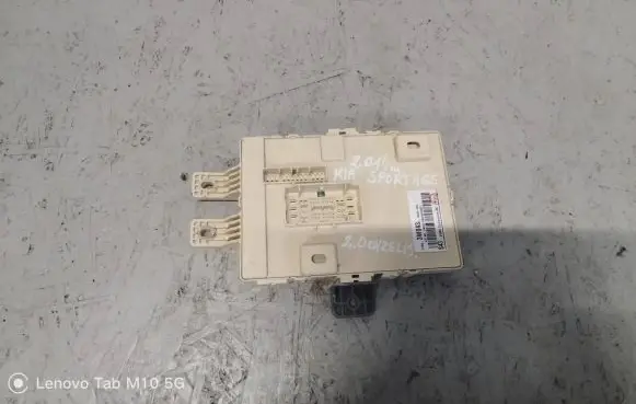 KIA Sportage Fuse module 919503W043 315320004 3W2031503202