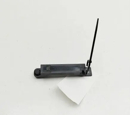 Mercedes-Benz GLB x247 Keyless system antenna A1679050901