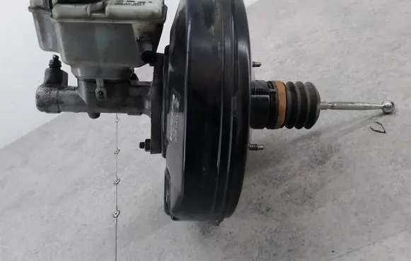 Volkswagen Golf Plus Brake booster 1K1614105AE