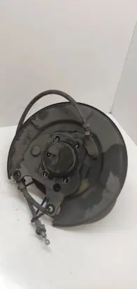 Nissan Juke I F15 Rear wheel hub