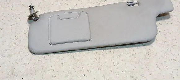 Toyota Yaris Sun visor