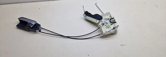 Nissan Pixo Rear door lock