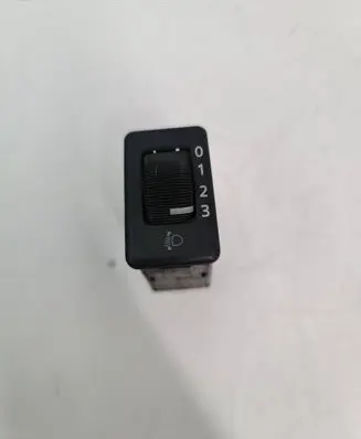 Nissan X-Trail T30 Headlight level height control switch G2419